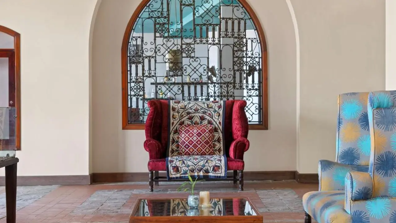 الفندق راديسون بلو - القصير